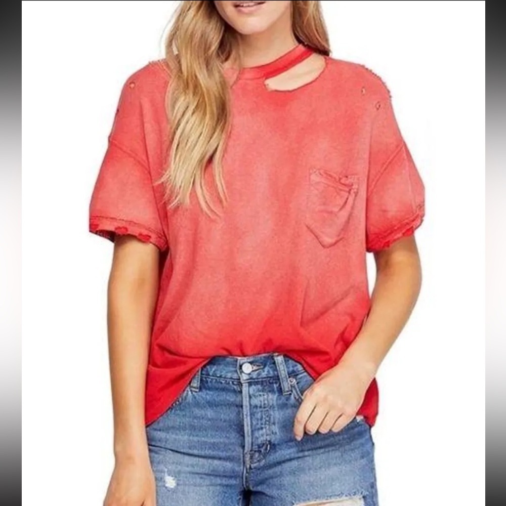 We the Free Extra Small Free People Rubi Tee Cosmic Red‎ Distressed T-shirt XS